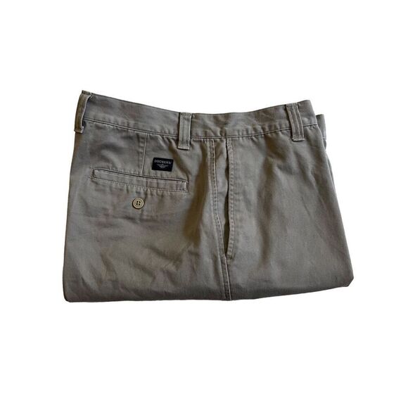 Dockers khaki shorts size 36 - Picture 6 of 7